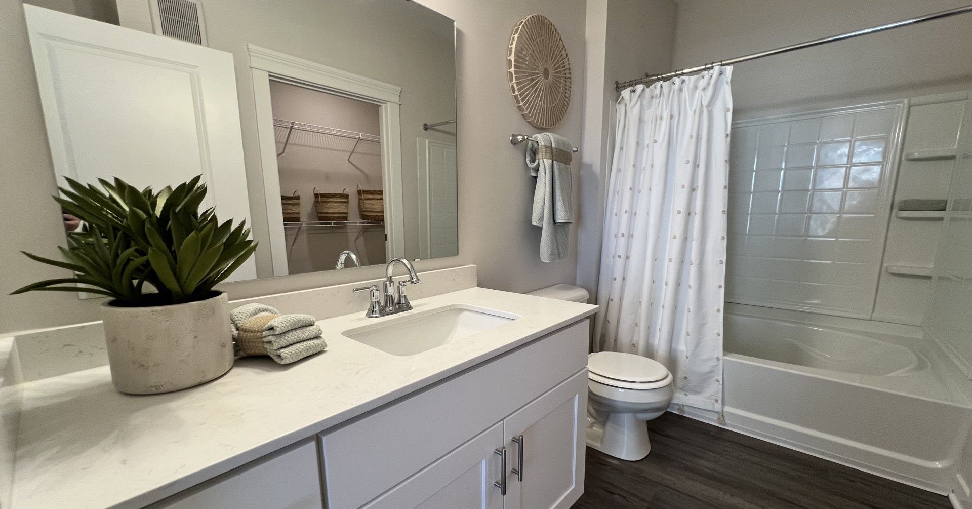 Apartment Photo Gallery Wheelhouse Apartments on the Monon